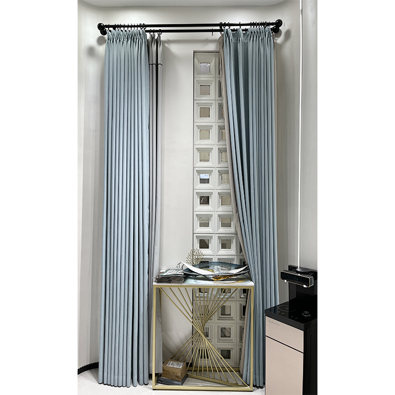 How does high precision jacquard fabric enhance the sense of spaciousness through light and shadow and pleats?